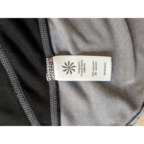 Athleta Printed Superlux Half-Zip Long Sleeve Top BLACK Size L - Picture 4 of 8